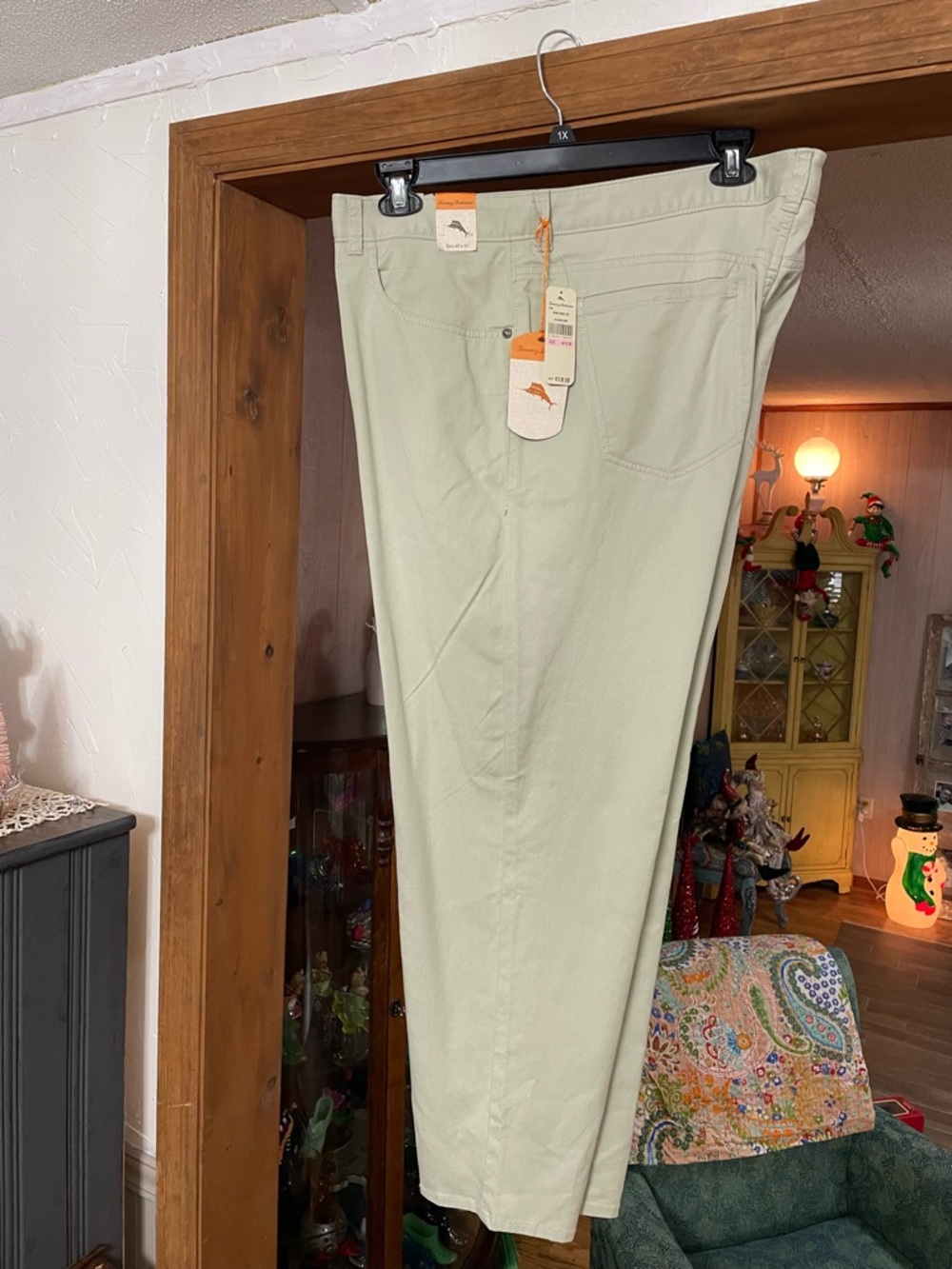 Light Khaki TOMMY BAHAMA BRYANT HYBRID 5 pocket pants - New with Tags 40x30